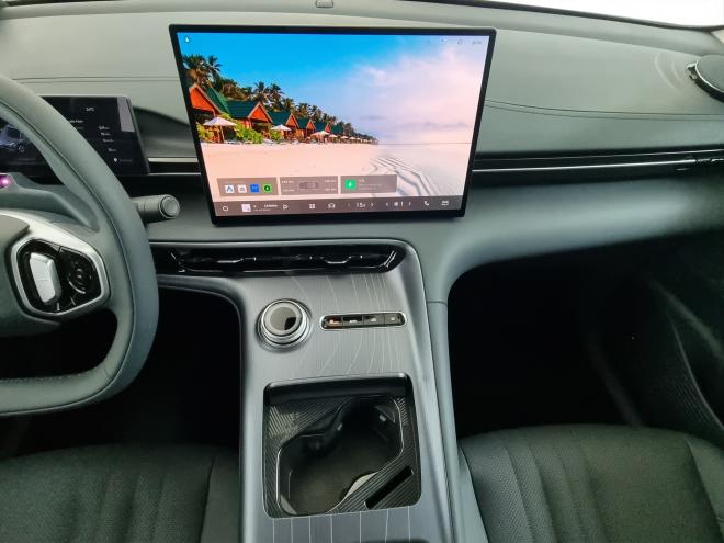 Car gallery image
