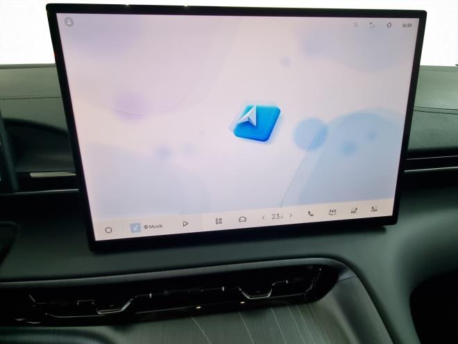 Car gallery image