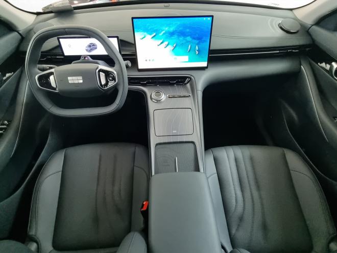 Car gallery image