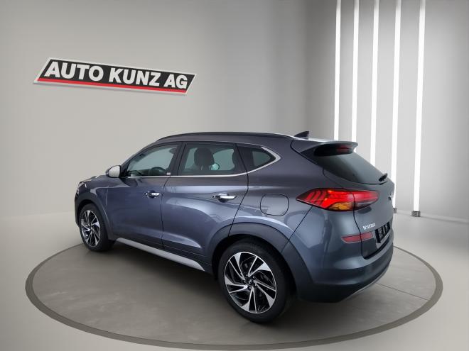 Car gallery image