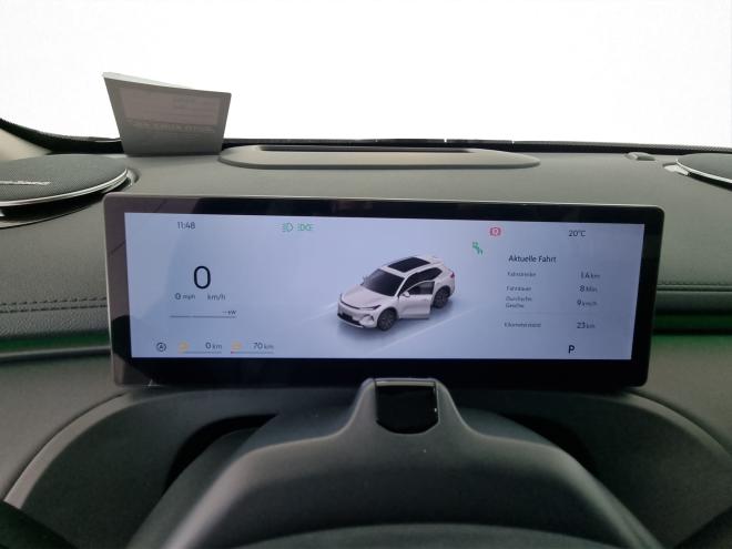 Car gallery image