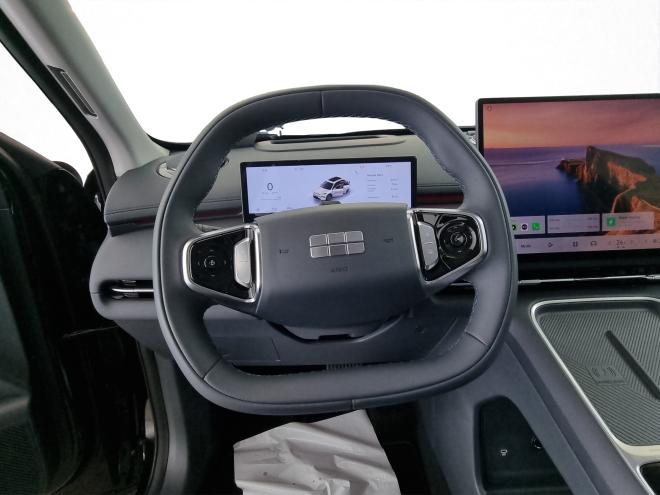 Car gallery image