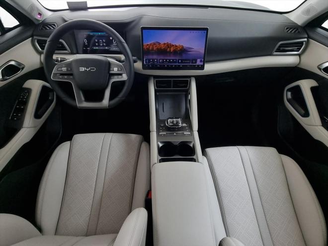 Car gallery image