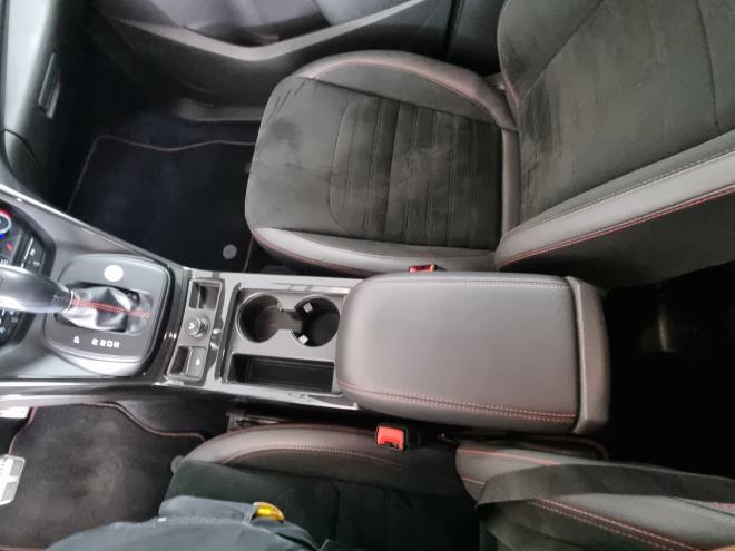 Car gallery image