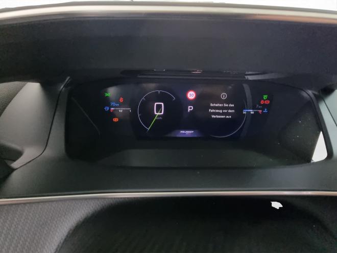 Car gallery image