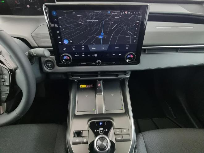Car gallery image