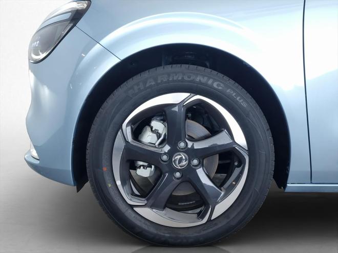 Car gallery image