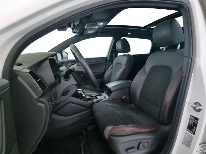 Car gallery image