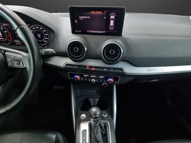 Car gallery image
