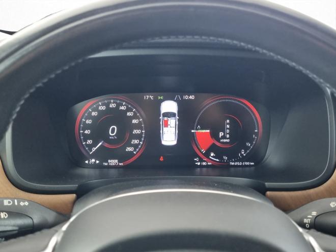 Car gallery image