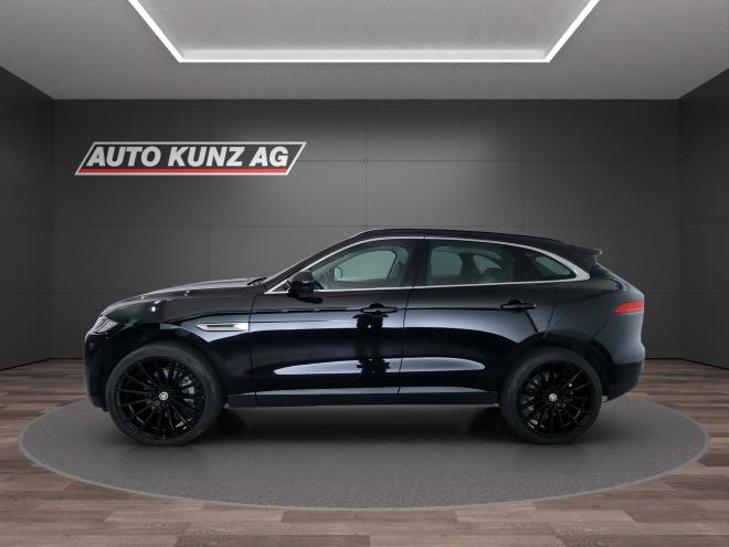 Car gallery image