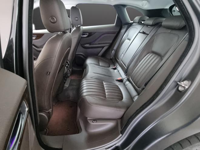 Car gallery image