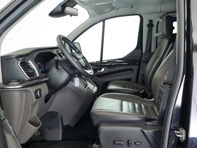 Car gallery image