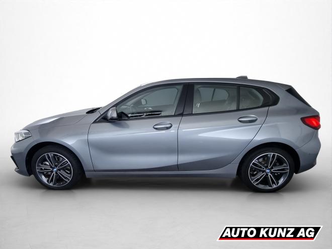 Car gallery image