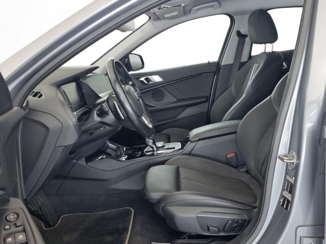Car gallery image