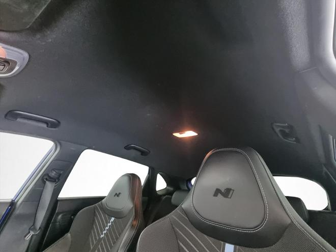 Car gallery image