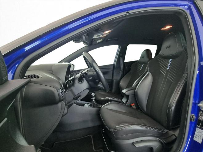 Car gallery image