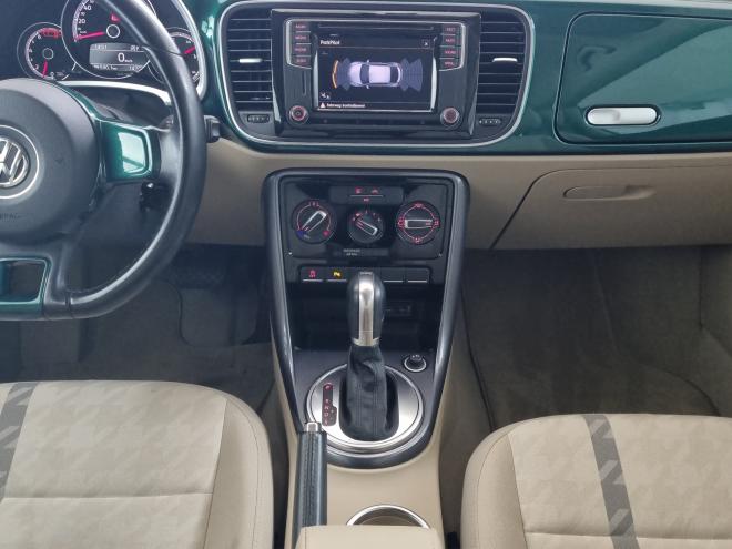 Car gallery image