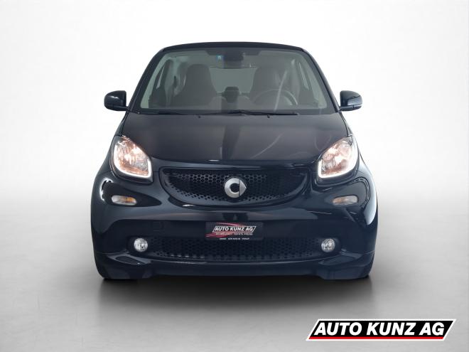 Car gallery image